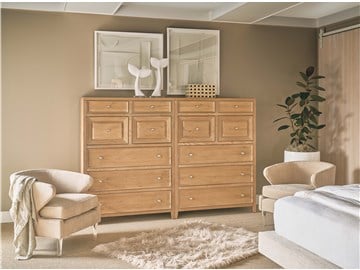 Thumbnail Weekender Chest 1